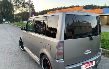 Toyota bB I рестайлинг, 2002 год, 495 000 рублей, 4 фотография
