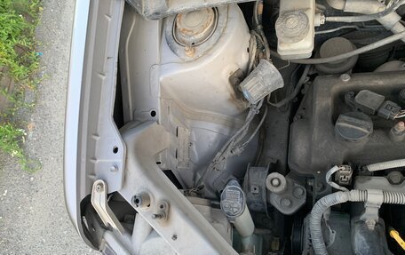 Toyota bB I рестайлинг, 2002 год, 495 000 рублей, 18 фотография