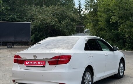 Toyota Camry, 2014 год, 1 930 000 рублей, 4 фотография