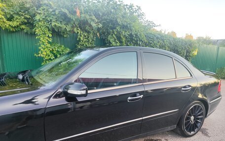 Mercedes-Benz E-Класс, 2004 год, 670 000 рублей, 16 фотография