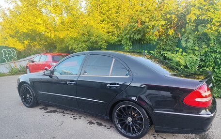 Mercedes-Benz E-Класс, 2004 год, 670 000 рублей, 20 фотография