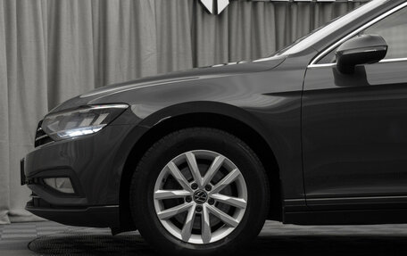 Volkswagen Passat B8 рестайлинг, 2021 год, 2 450 000 рублей, 23 фотография
