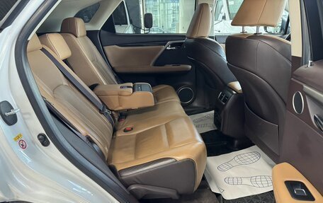 Lexus RX IV рестайлинг, 2016 год, 3 350 000 рублей, 39 фотография