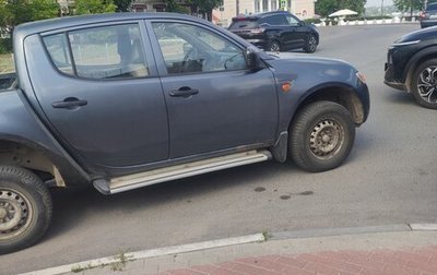 Mitsubishi L200 IV рестайлинг, 2007 год, 700 000 рублей, 1 фотография
