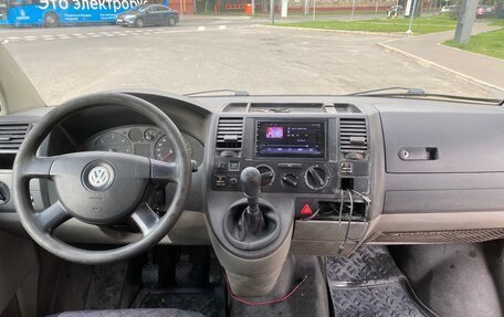 Volkswagen Transporter T5 рестайлинг, 2008 год, 720 000 рублей, 9 фотография