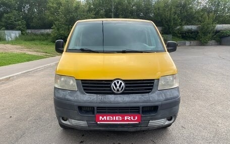 Volkswagen Transporter T5 рестайлинг, 2008 год, 720 000 рублей, 2 фотография