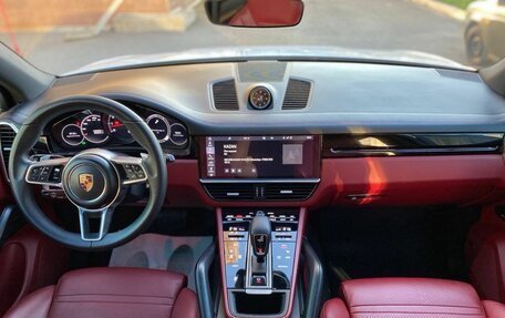 Porsche Cayenne III, 2019 год, 5 900 000 рублей, 16 фотография