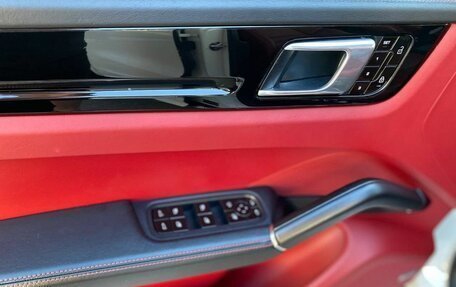 Porsche Cayenne III, 2019 год, 5 900 000 рублей, 24 фотография