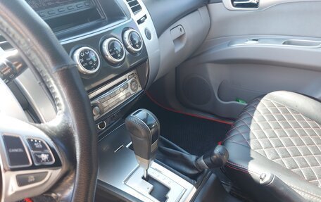 Mitsubishi Pajero Sport II рестайлинг, 2011 год, 1 500 000 рублей, 9 фотография