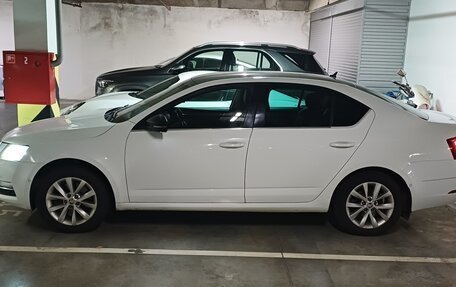 Skoda Octavia, 2019 год, 1 300 000 рублей, 2 фотография