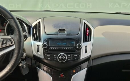Chevrolet Cruze II, 2013 год, 760 000 рублей, 10 фотография