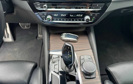BMW 5 серия, 2019 год, 4 490 000 рублей, 12 фотография