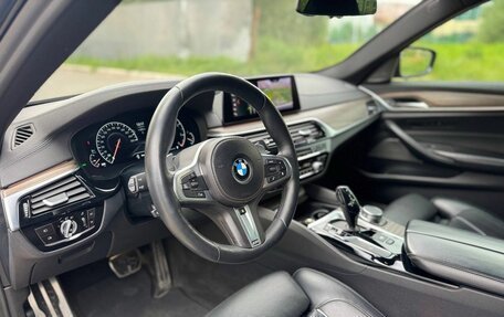 BMW 5 серия, 2019 год, 4 490 000 рублей, 9 фотография