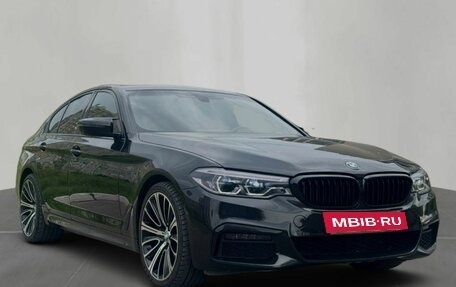 BMW 5 серия, 2019 год, 4 490 000 рублей, 3 фотография