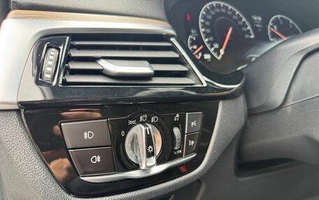 BMW 5 серия, 2019 год, 4 490 000 рублей, 14 фотография