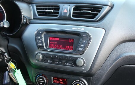KIA Rio III рестайлинг, 2013 год, 910 000 рублей, 13 фотография