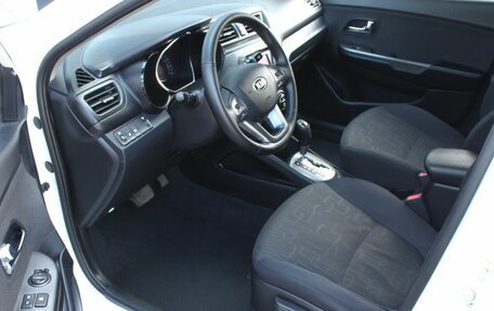 KIA Rio III рестайлинг, 2013 год, 910 000 рублей, 11 фотография