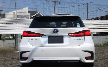 Lexus CT I рестайлинг, 2020 год, 1 699 000 рублей, 3 фотография