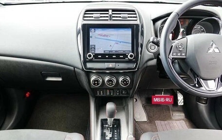 Mitsubishi RVR III рестайлинг, 2022 год, 1 545 000 рублей, 7 фотография