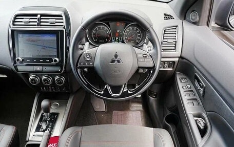 Mitsubishi RVR III рестайлинг, 2022 год, 1 545 000 рублей, 6 фотография