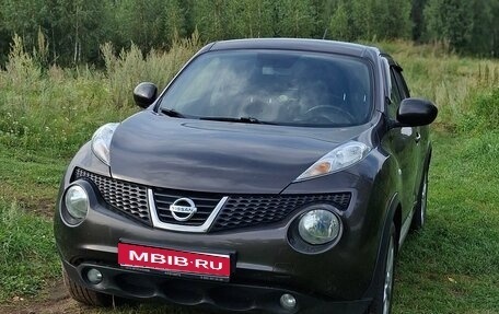 Nissan Juke II, 2012 год, 815 000 рублей, 1 фотография