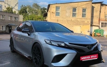 Toyota Camry, 2020 год, 3 700 000 рублей, 2 фотография