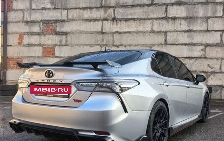 Toyota Camry, 2020 год, 3 700 000 рублей, 5 фотография