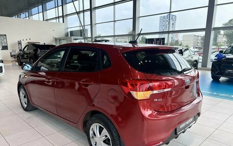KIA Rio III рестайлинг, 2017 год, 845 000 рублей, 4 фотография