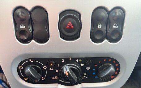 Renault Logan I, 2013 год, 545 000 рублей, 22 фотография