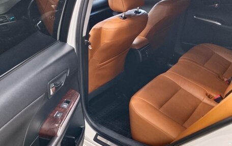 Toyota Camry, 2017 год, 2 100 000 рублей, 2 фотография