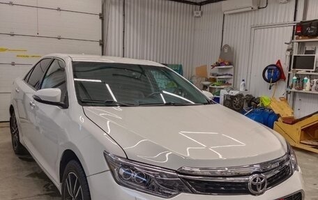Toyota Camry, 2017 год, 2 100 000 рублей, 7 фотография