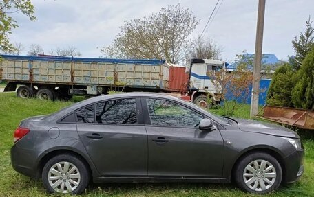 Chevrolet Cruze II, 2011 год, 400 000 рублей, 10 фотография