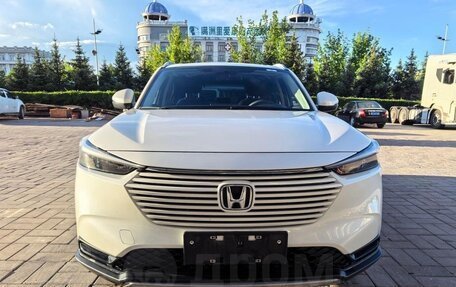 Honda Vezel, 2023 год, 1 750 000 рублей, 2 фотография