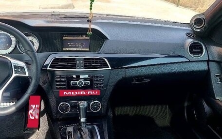 Mercedes-Benz C-Класс, 2012 год, 1 550 000 рублей, 8 фотография