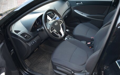 Hyundai Solaris II рестайлинг, 2012 год, 860 000 рублей, 14 фотография