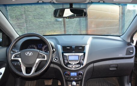 Hyundai Solaris II рестайлинг, 2012 год, 860 000 рублей, 13 фотография