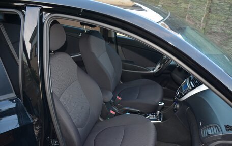 Hyundai Solaris II рестайлинг, 2012 год, 860 000 рублей, 15 фотография