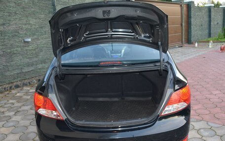 Hyundai Solaris II рестайлинг, 2012 год, 860 000 рублей, 17 фотография