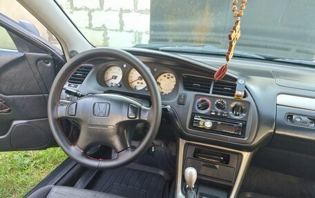 Honda Accord VII рестайлинг, 2001 год, 400 000 рублей, 12 фотография