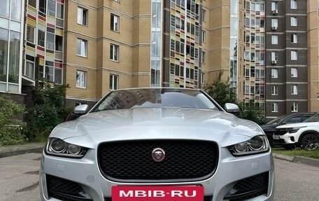 Jaguar XE I рестайлинг, 2015 год, 1 950 000 рублей, 10 фотография