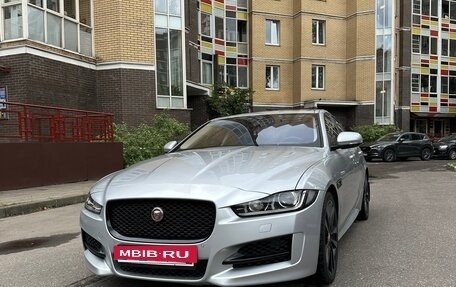 Jaguar XE I рестайлинг, 2015 год, 1 950 000 рублей, 11 фотография