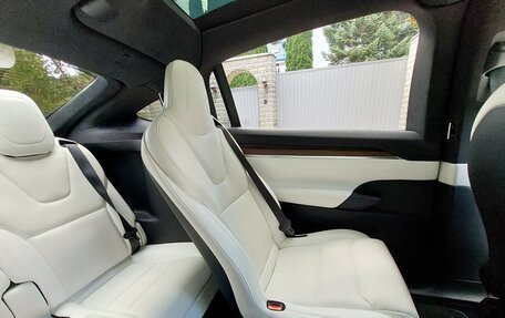 Tesla Model X I, 2021 год, 7 900 000 рублей, 16 фотография