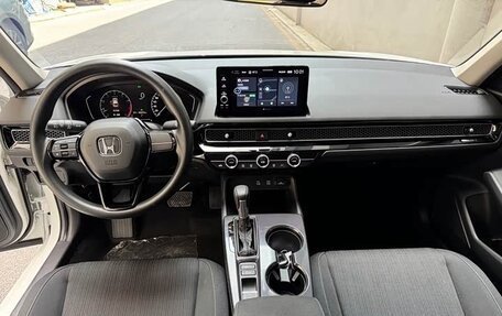 Honda Civic, 2025 год, 2 380 000 рублей, 16 фотография