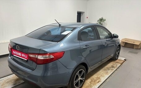 KIA Rio III рестайлинг, 2011 год, 650 000 рублей, 2 фотография