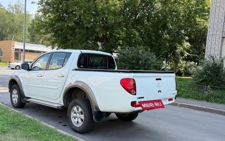 Mitsubishi L200 IV рестайлинг, 2013 год, 1 399 000 рублей, 4 фотография