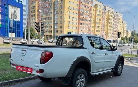 Mitsubishi L200 IV рестайлинг, 2013 год, 1 399 000 рублей, 3 фотография