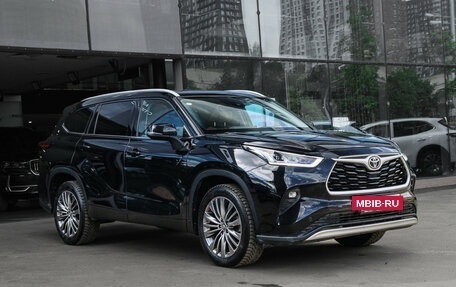Toyota Highlander, 2023 год, 4 850 000 рублей, 4 фотография