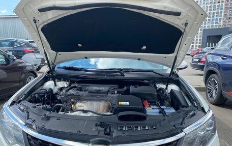 Toyota Camry, 2017 год, 1 680 000 рублей, 6 фотография