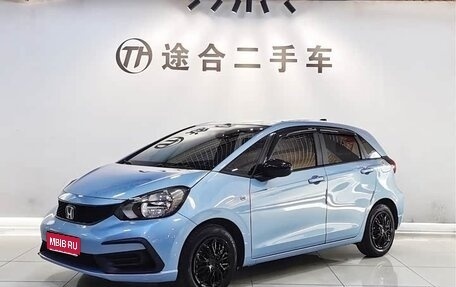 Honda Fit, 2021 год, 1 180 000 рублей, 1 фотография