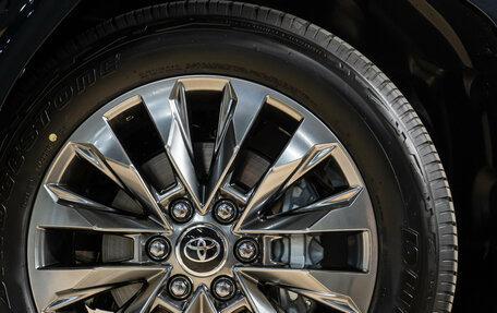 Toyota Land Cruiser, 2026 год, 15 990 000 рублей, 9 фотография